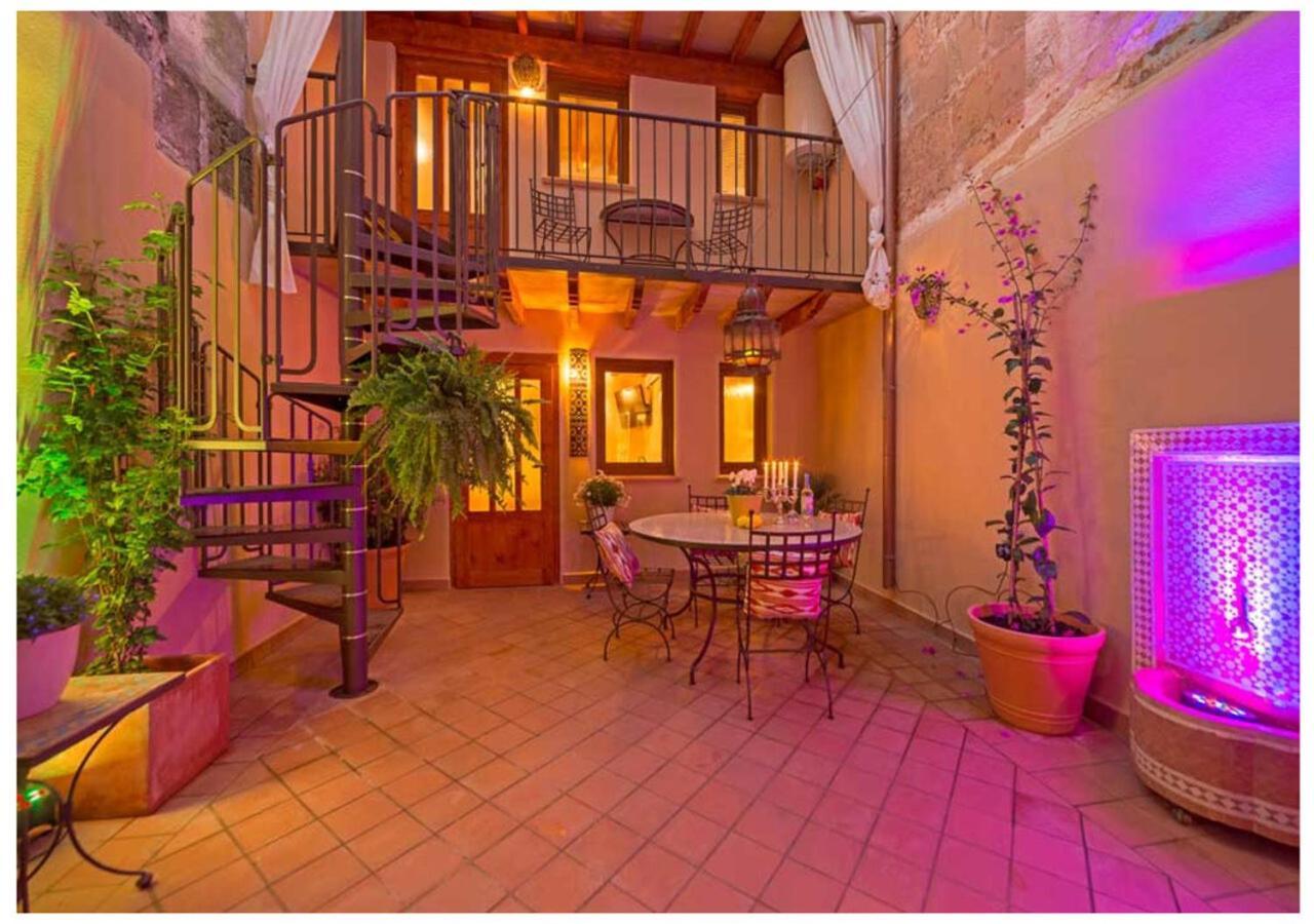 Boutique Hostal "Born53" Im Stadtkern Von Llucmajor, Mallorca Aparthotel Llucmajor  Kültér fotó