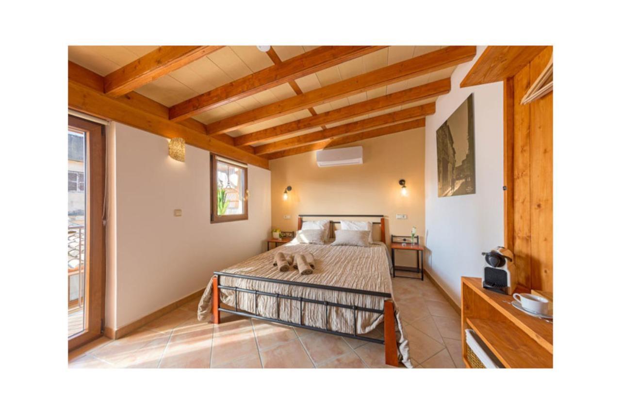 Boutique Hostal "Born53" Im Stadtkern Von Llucmajor, Mallorca Aparthotel Llucmajor  Kültér fotó
